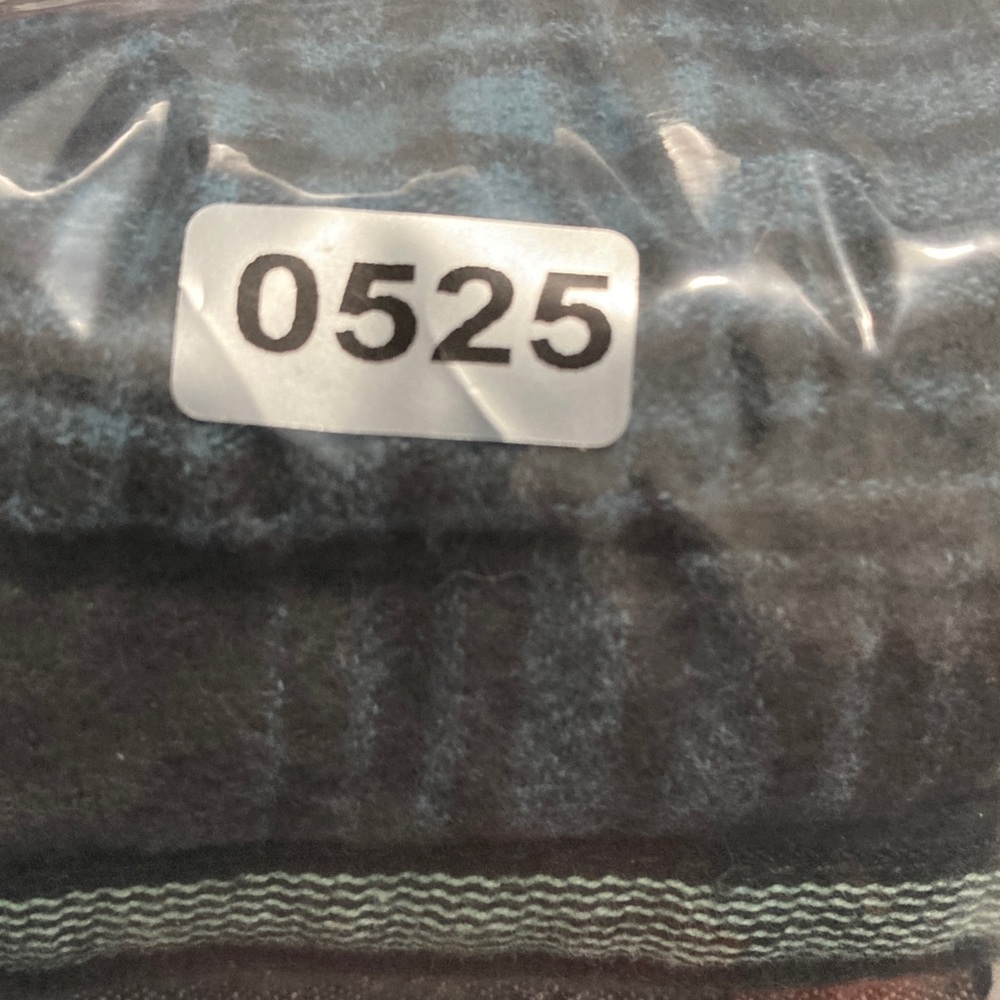 Vissla Button Up shirt  Men’s XL Blue Green Very Nice  Organic Cotton Plaid - Picture 16 of 16